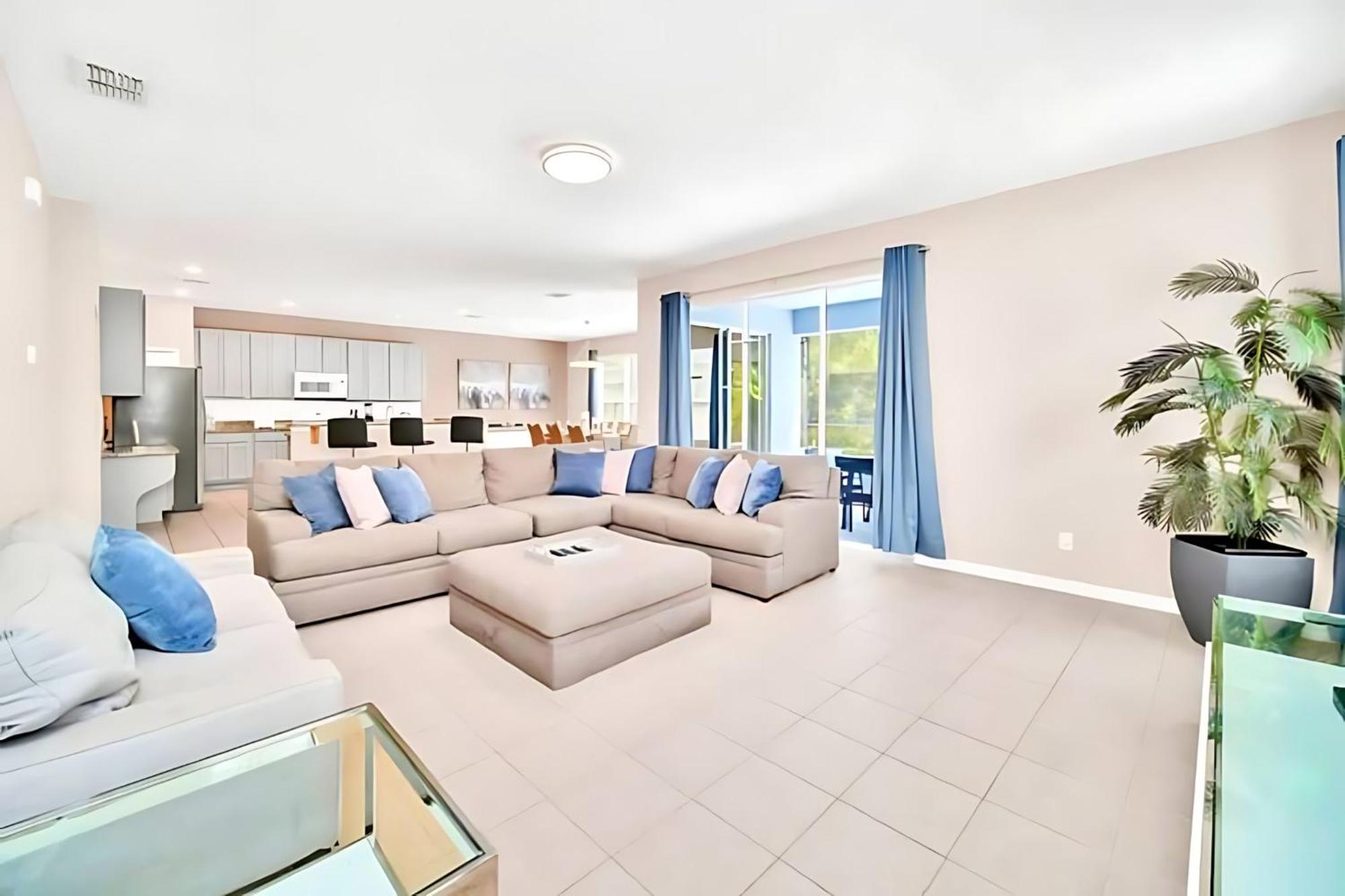 6Br Resort Home Near Disney - With Private Pool Hot Tub And Games Room Kissimmee Esterno foto
